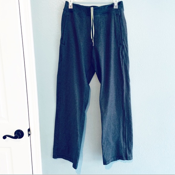 lululemon athletica Other - Lululemon size M gray pull on drawstring workout pants